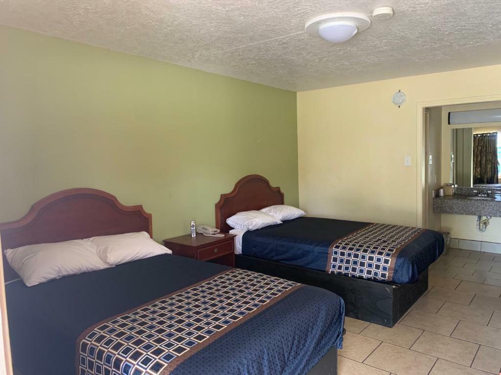 Texas Inn Beaumont Eksteriør bilde