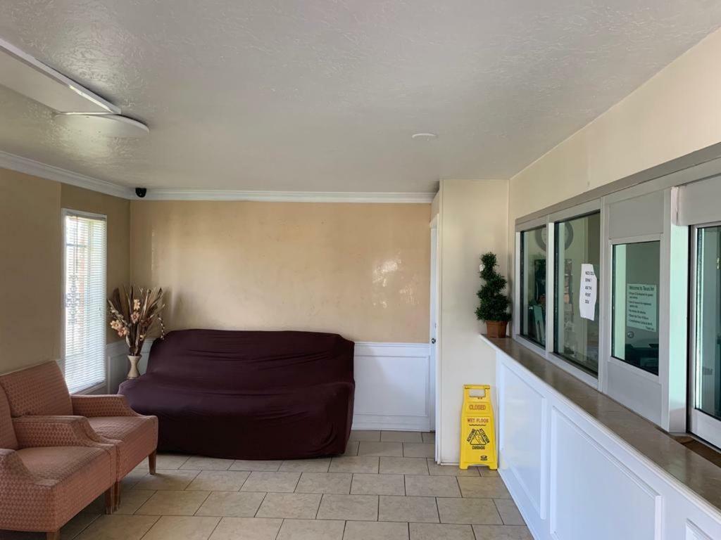 Texas Inn Beaumont Eksteriør bilde